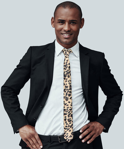 विटोरियो फ़रीना केंटे नेकटाई और पॉकेट स्क्वायर