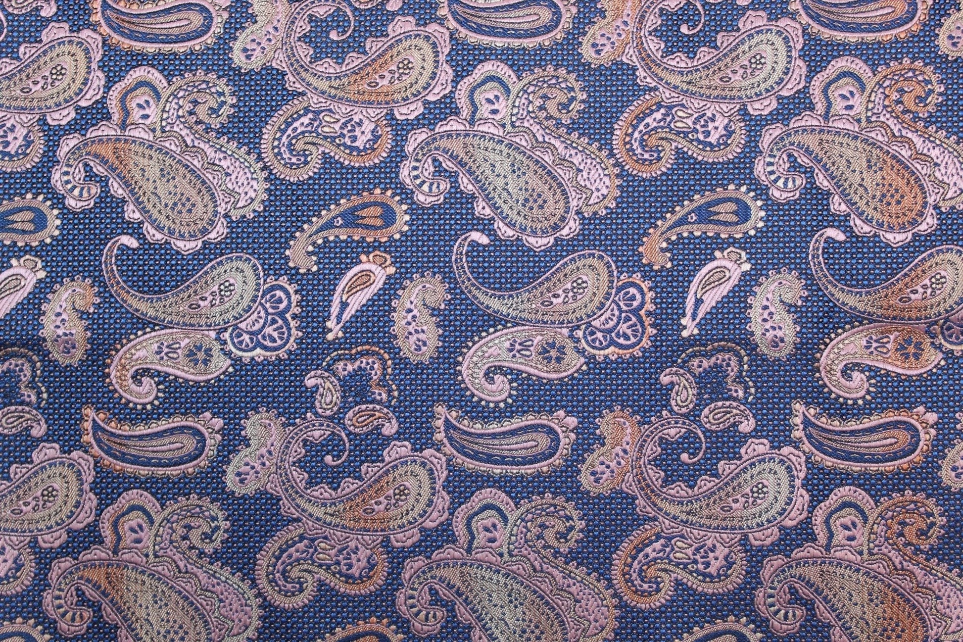 Skinny Design Necktie & Pocket Square by Vittorio Farina (NH - SD - 0005) for Independent Retail Stores by Dubal Brothers