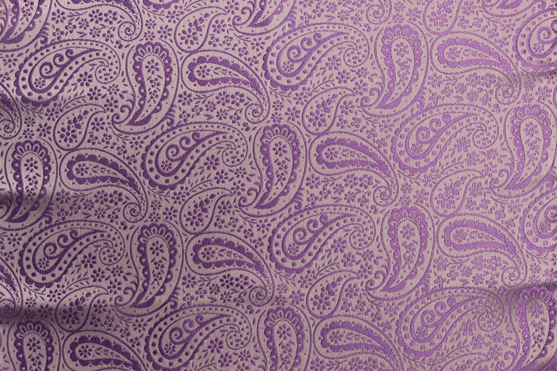 Skinny Design Necktie & Pocket Square by Vittorio Farina (NH - SD - 0007) for Independent Retail Stores by Dubal Brothers