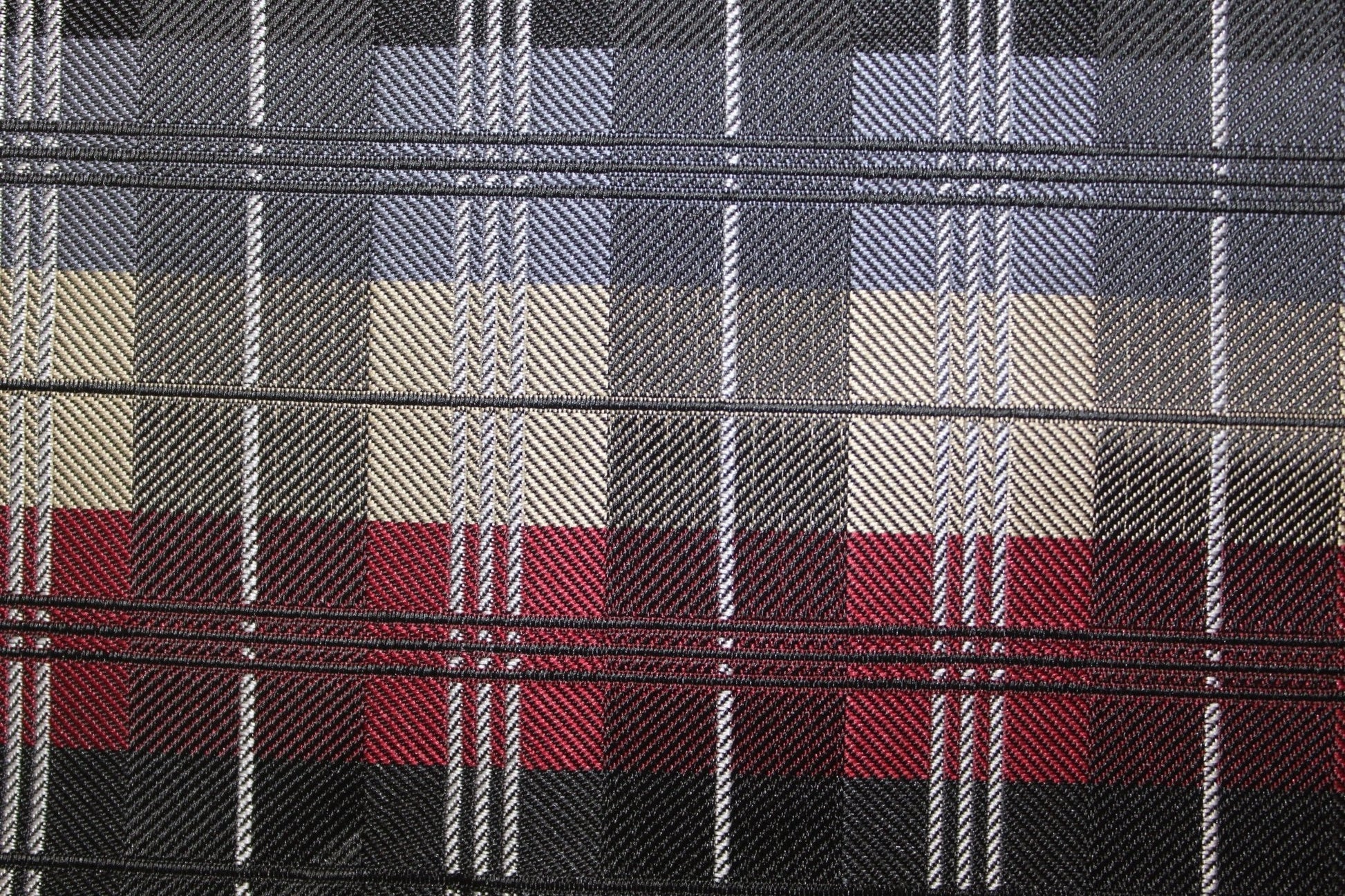 Skinny Design Necktie & Pocket Square by Vittorio Farina (NH - SD - 0019) for Independent Retail Stores by Dubal Brothers