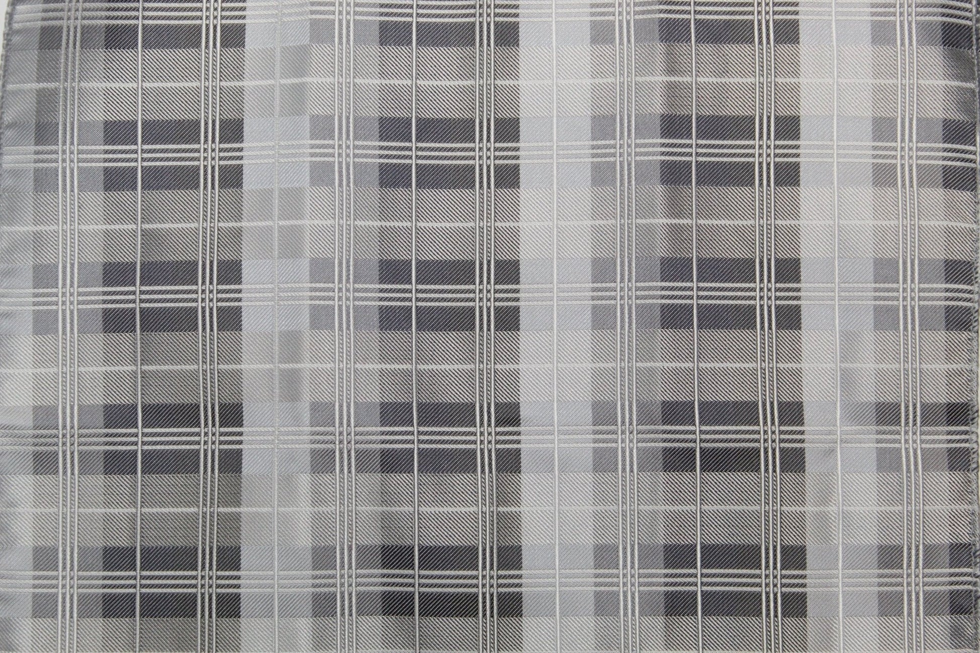 Skinny Design Necktie & Pocket Square by Vittorio Farina (NH - SD - 0020) for Independent Retail Stores by Dubal Brothers