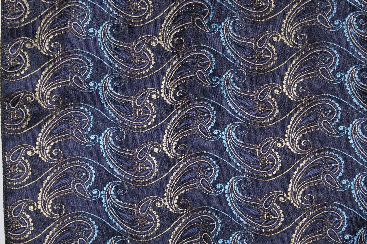 Skinny Design Necktie & Pocket Square by Vittorio Farina (NH - SD - 0023) for Independent Retail Stores by Dubal Brothers