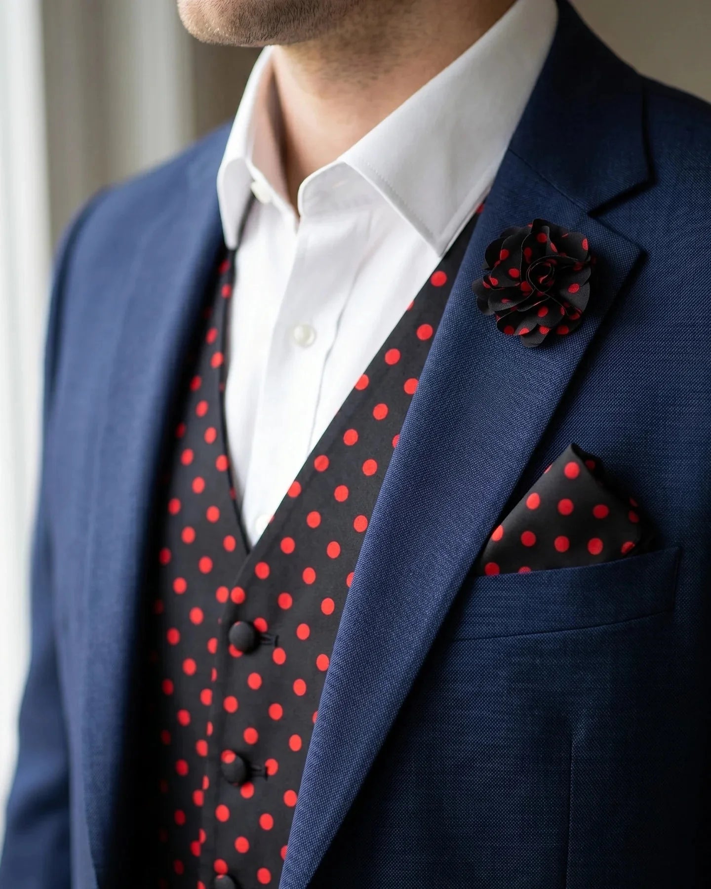 The Polka Dot Gentleman Bundle | Vest Set + Cufflinks + Lapel Pin - M - Black and Red